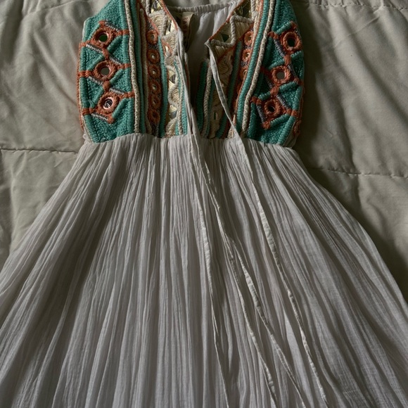 Long dress - Picture 3 of 3